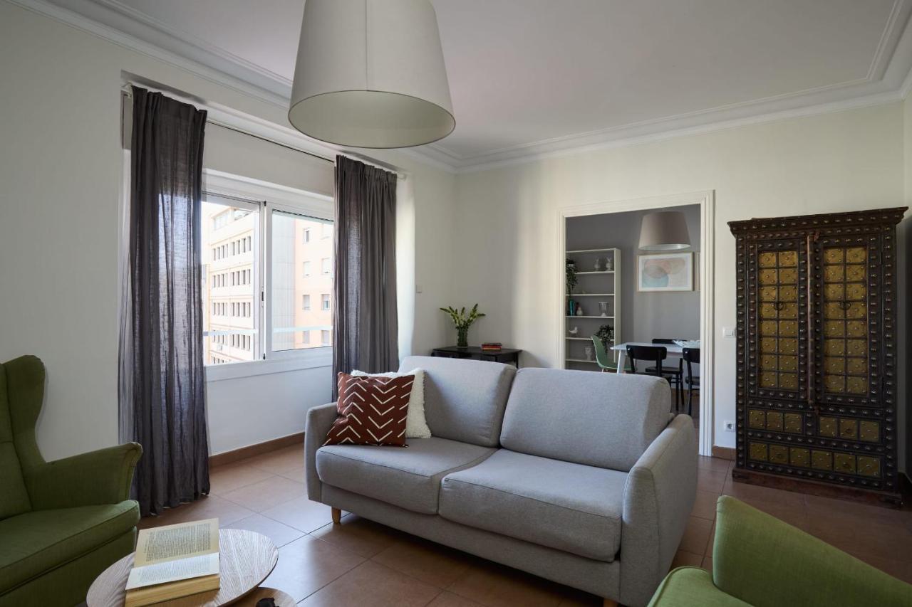 Casa Cosi - Casanova 7 Appartement Barcelona Buitenkant foto